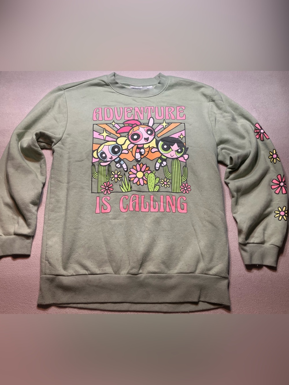 VTG Powerpuff Girls M Sage Green Sweatshirt Adventure Is Calling Cartoon Network